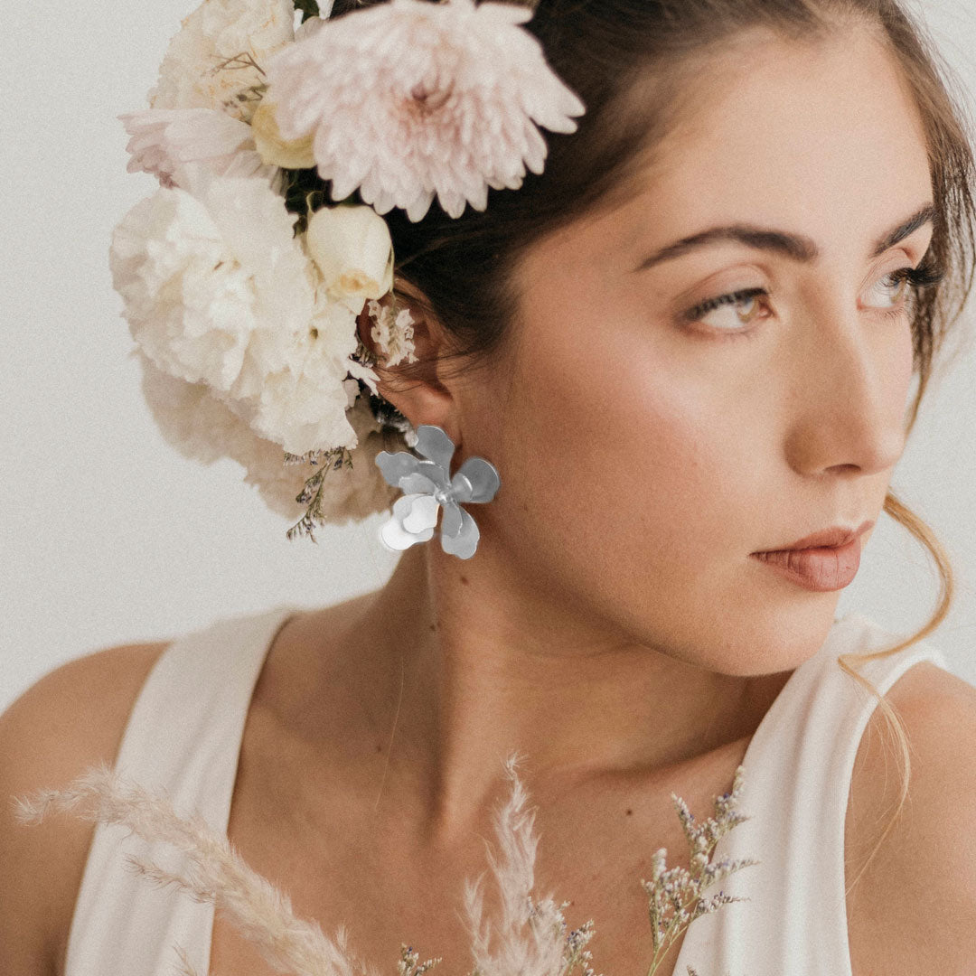 Aretes flor merania grande