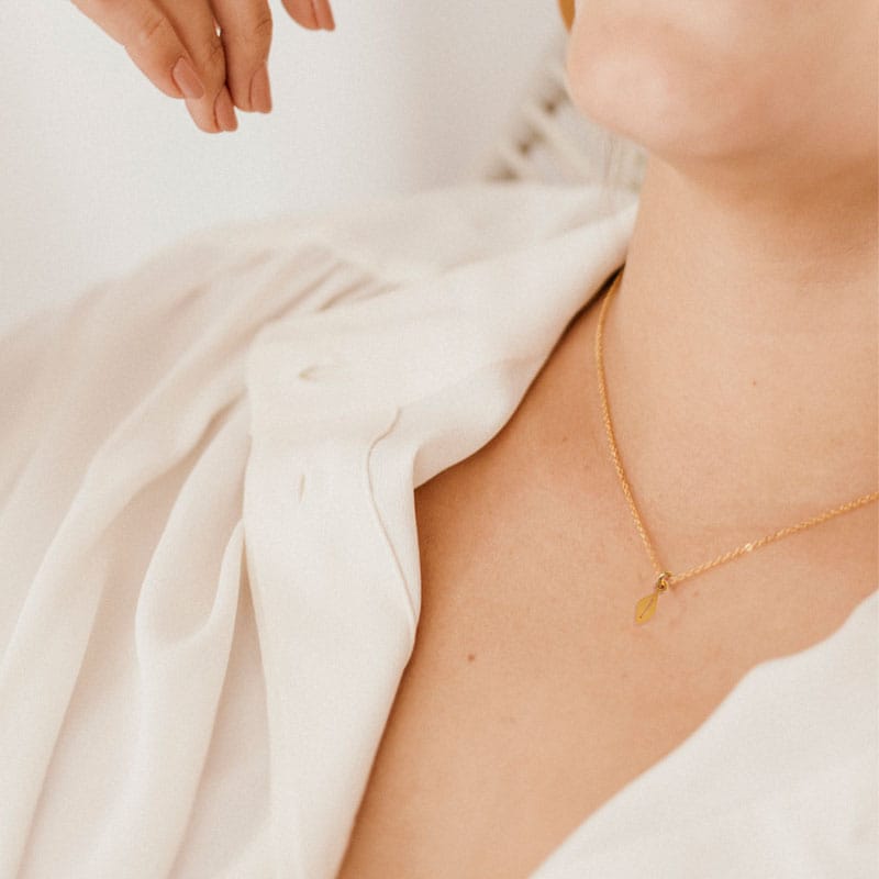 Dicca Collar hoja passiflora