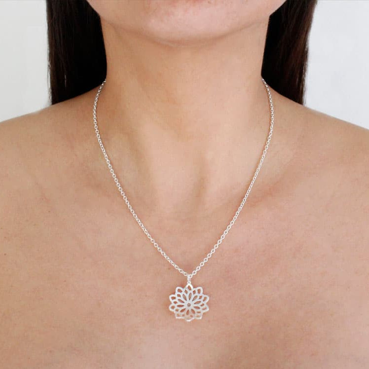 Mi tienda variation Collar nympha