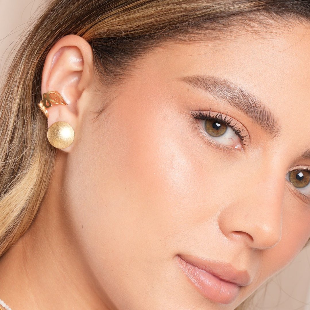 EARCUFF