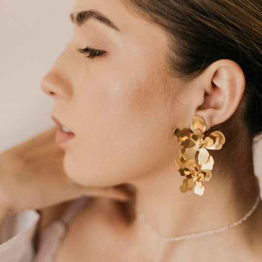 Aretes flor merania largos