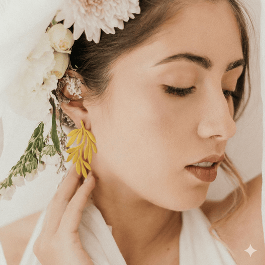 Dicca Aretes Hoja Florescencia