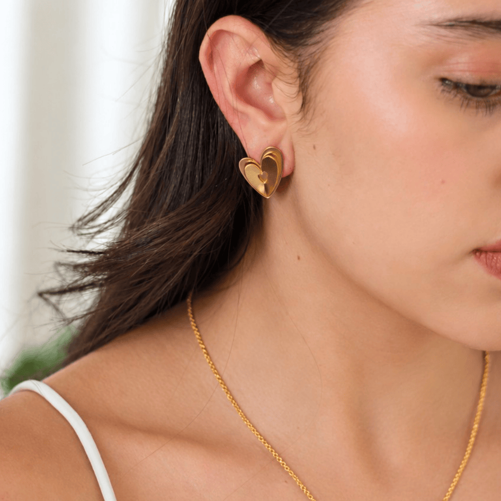 Dicca variation Aretes Amahi