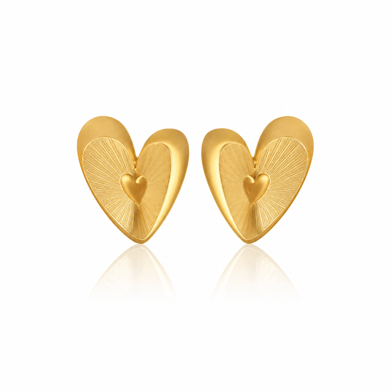 Dicca variation Dorado Aretes Amahi