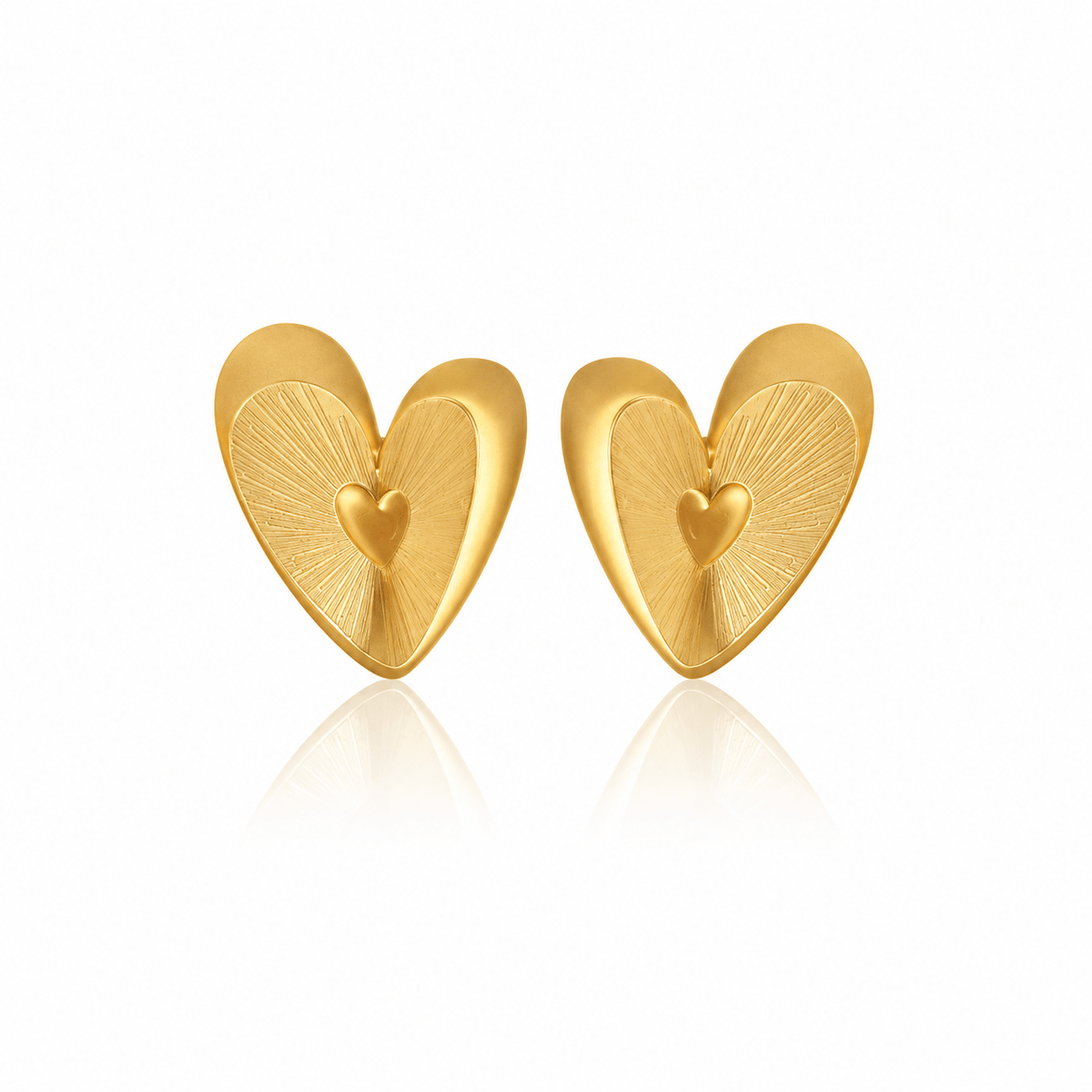 Dicca variation Dorado Aretes Amahi