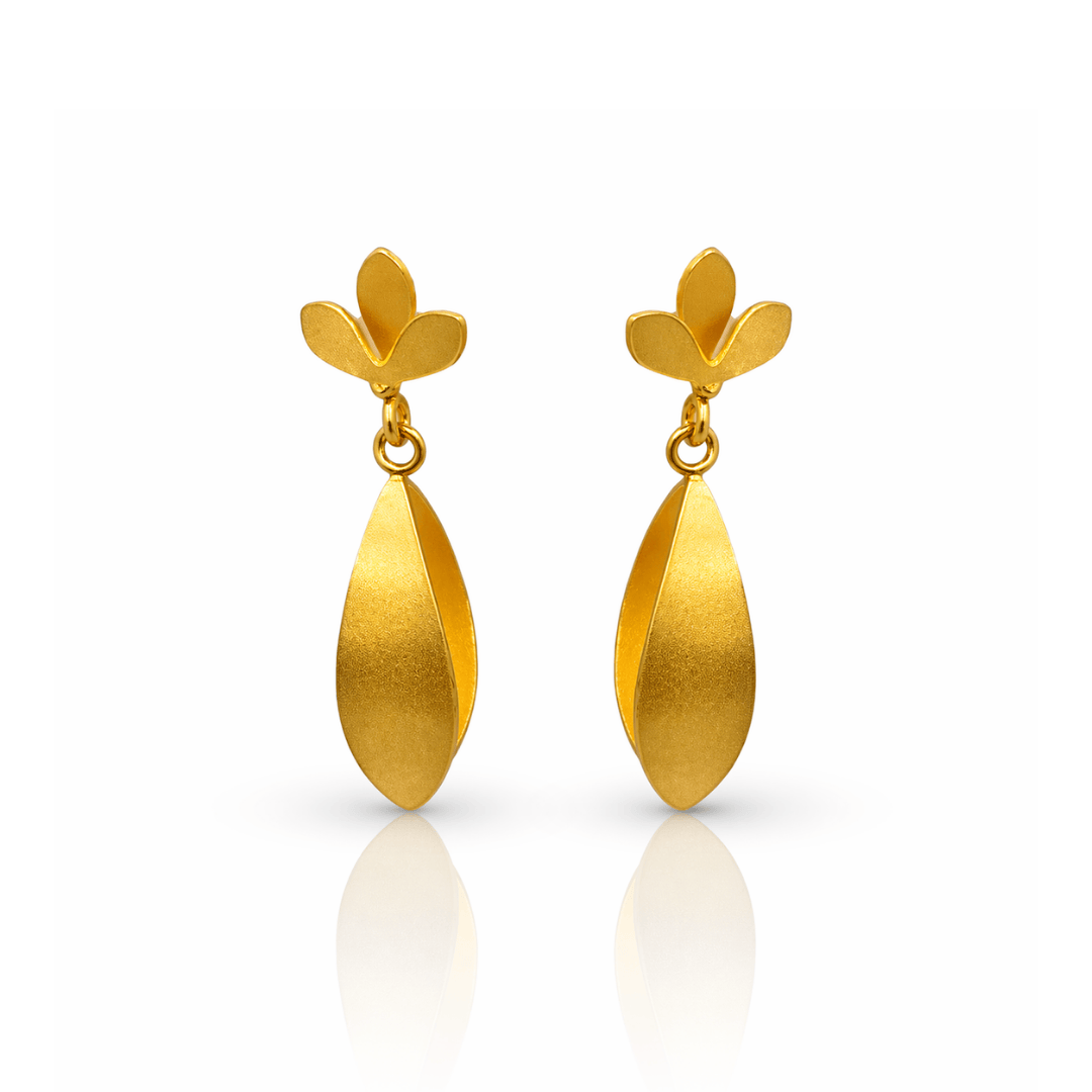 Mi tienda variation Dorado Aretes Iris