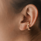 Mi tienda variation Earcuff Esferas