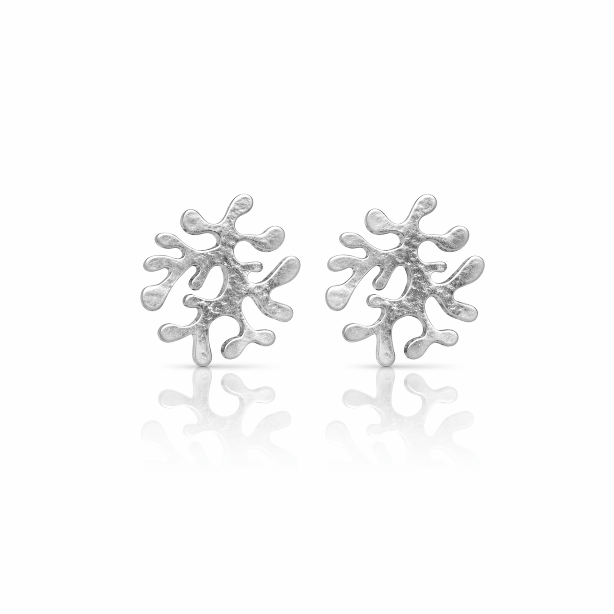Mi tienda variation Plateado Aretes mini coral